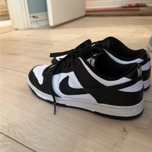 Nike Dunk Low White/White/Black Women’s Size 8